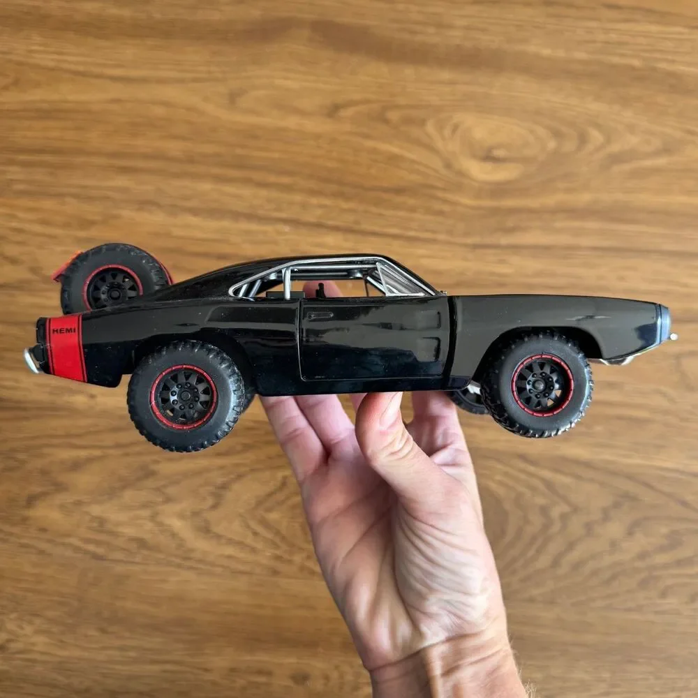 Fast & Furious 1:24 Set: Jada Dom's 70 Dodge Charger & 70 Chevy Chevelle SS